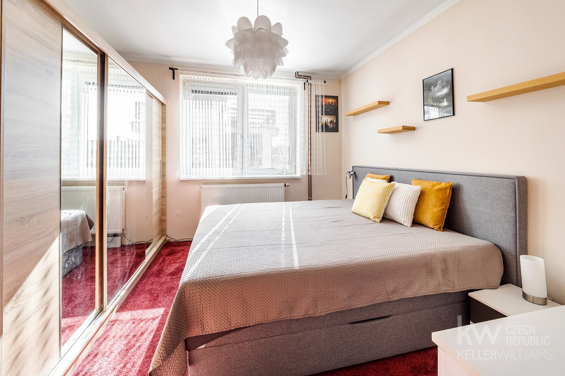 Prodej rodinného domu 221 m², Opařany