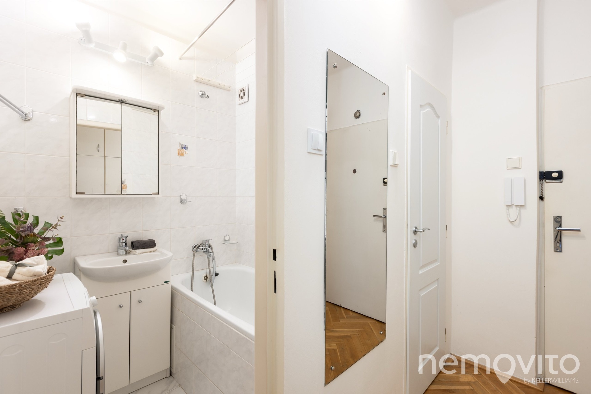 Prodej bytu 1+kk 28 m² po rekonstrukci | Praha - Braník