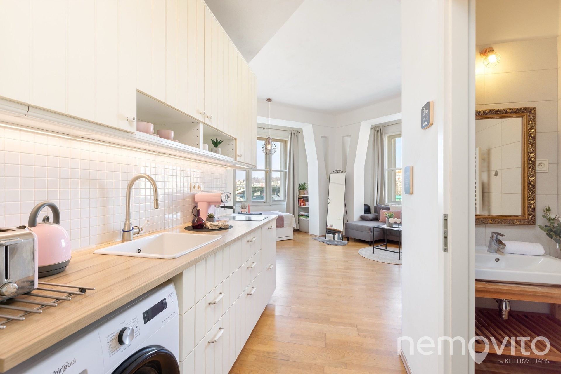 Prodej bytu 1+kk 34 m² | Praha - Vršovice