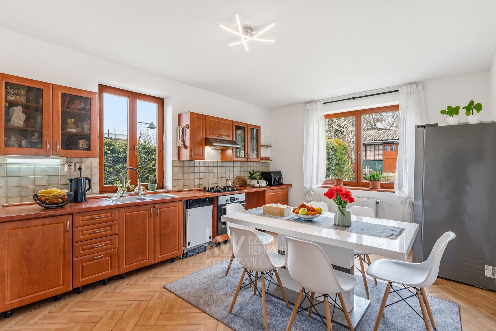 Prodej bytu 4+1 121 m², Hostivice